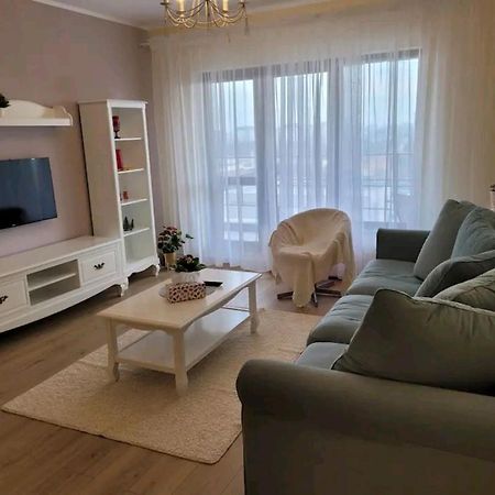 Appartamento Apartament Ana Bucarest Esterno foto